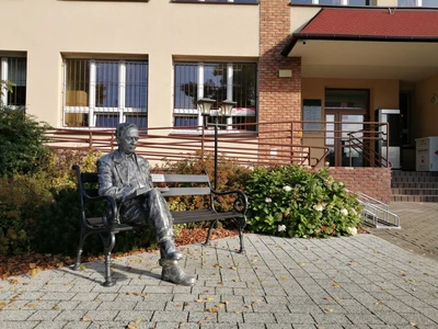 biblioteka-publiczna-miasta-i-gminy-ostrzeszow-im--stanislawa-czernika