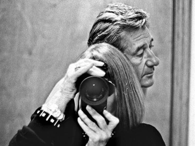 a-dual-gaze--alice-springs-x-helmut-newton