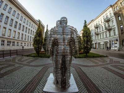 david-ern--golem