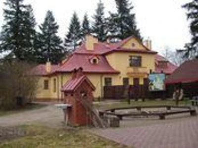 izba-edukacyjna-przy-lesniczowce-przejmy---nadlesnictwo-przasnysz