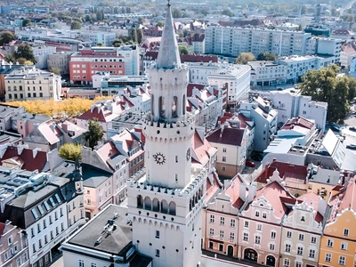 wieza-ratuszowa---miejski-osrodek-sportu-i-rekreacji-w-opolu