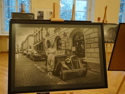 w-promieniach-dwudziestolecia---fotografie-roberta-wilczynskiego
